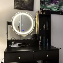Vanity 