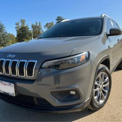 2020 Jeep Cherokee