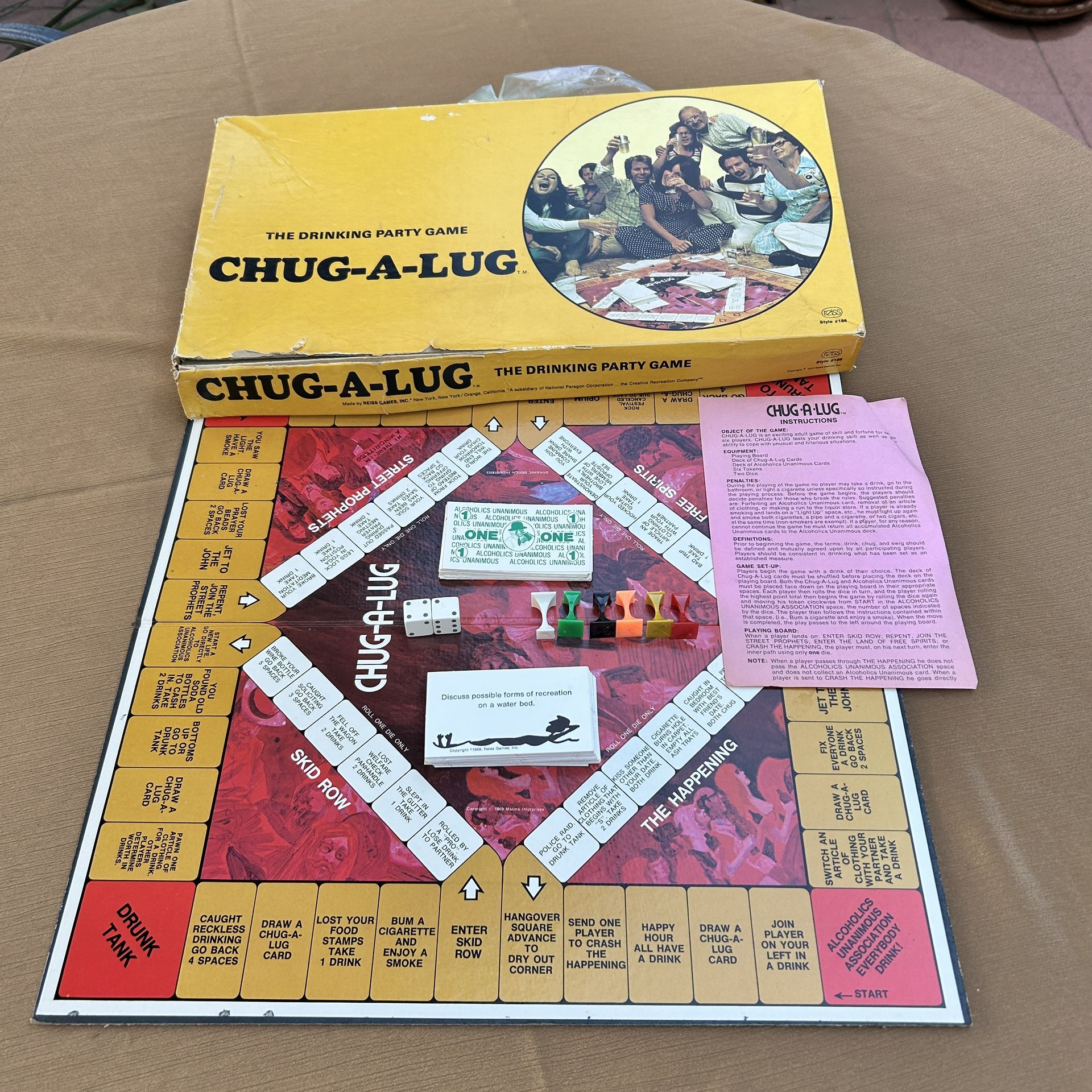 Vintage Board Drinking Game Chug-a-Lug