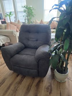 Ashley furniture rocking recliner/ Like New