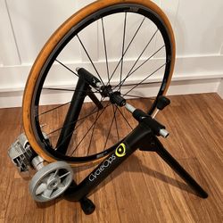 Cyclops Fluid 2 Bicycle Trainer, Includes Wheel