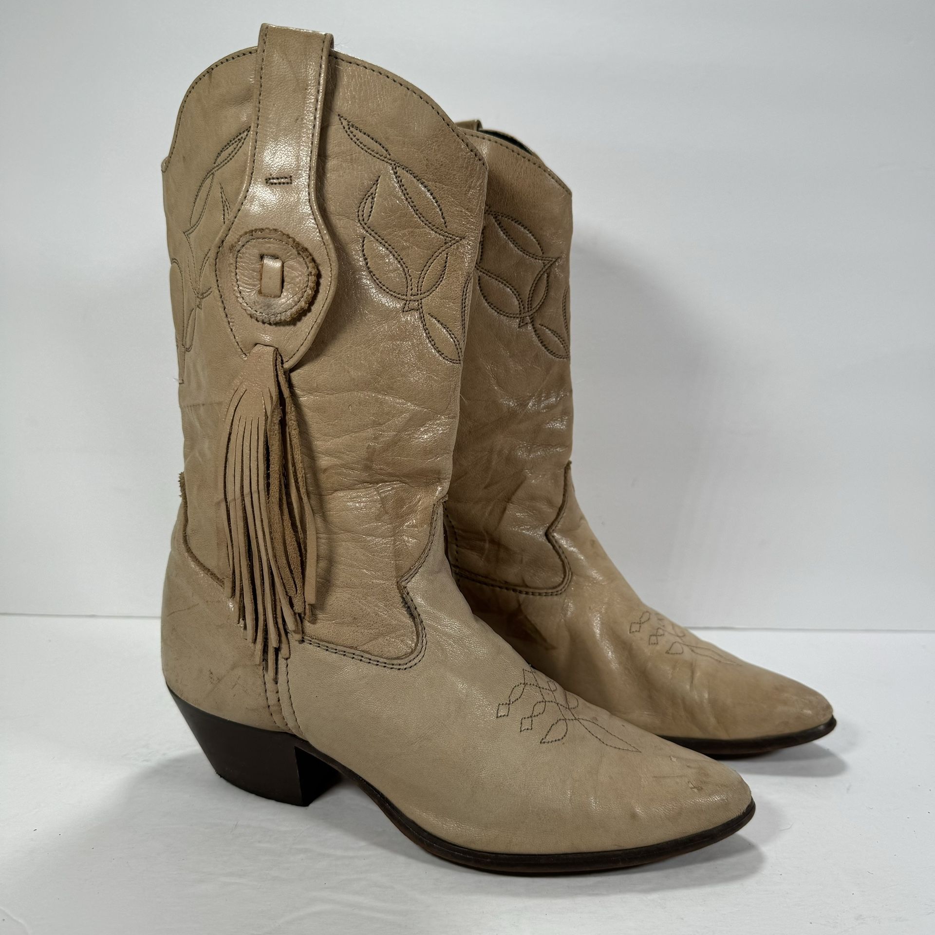 Laredo Vintage Cream Leather Fringe Western Cowboy Boots Women’s Size 6M