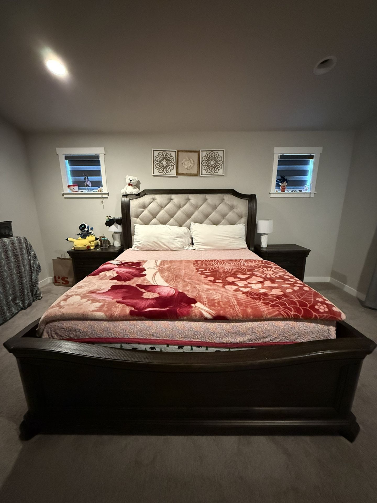 ✨ California King Bedroom Set – Excellent Condition ✨