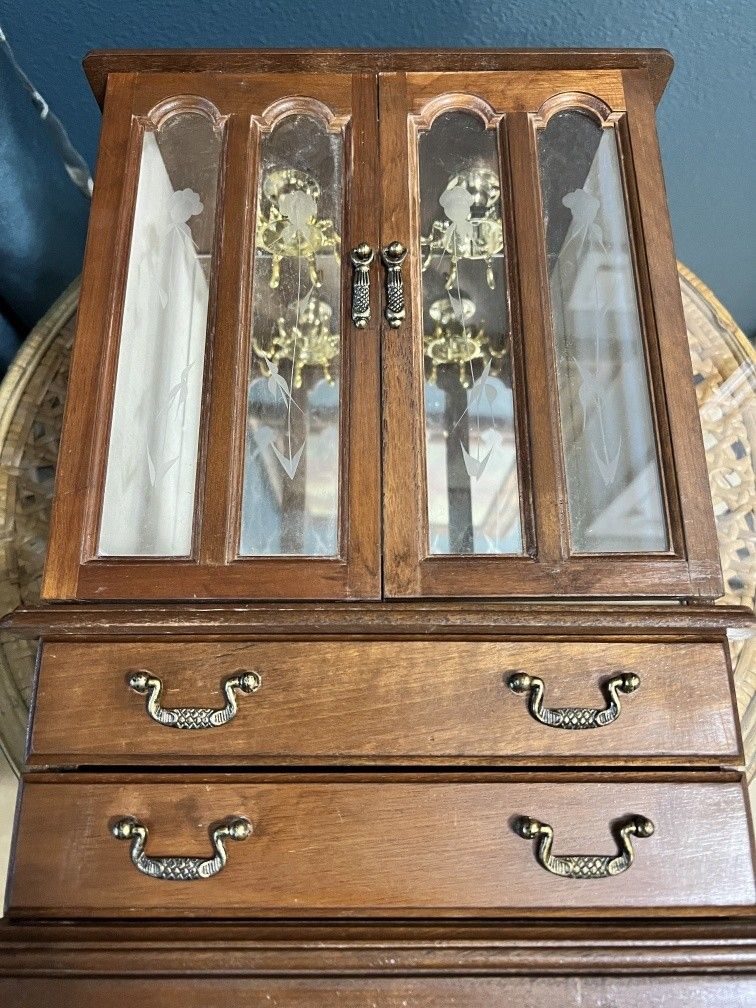 Vintage Wooden Armoire Style Jewelry Box Made In Taiwan R.O.C Size 16
