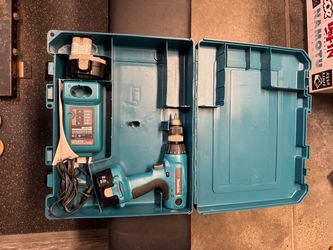 Makita Cordless Driver Drill.