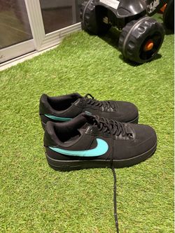 Nike air shoes size 10