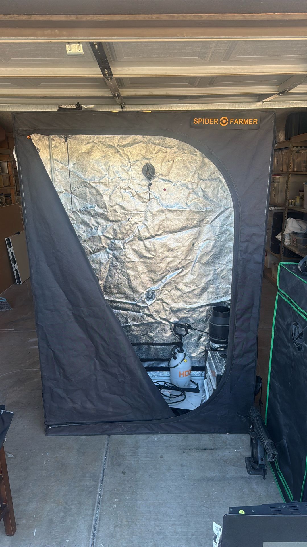 Spider Farm Grow Tent With Extras