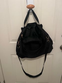 Bag - Very Nice Black Medium (18“ Wide x 14” Height). Vinyl Cat Utility Shoulder Tote.