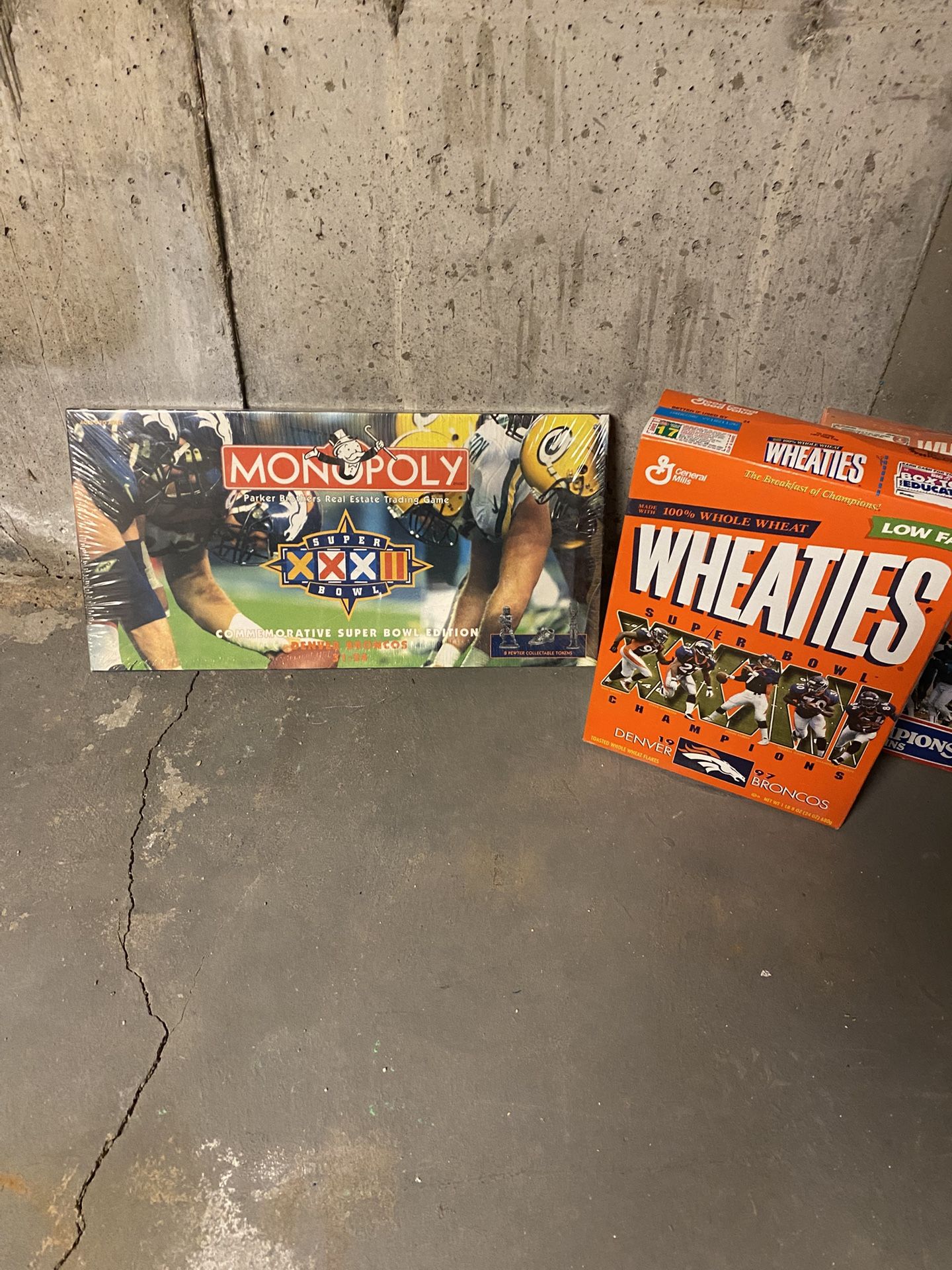 Broncos Super Bowl 32 Monopoly Game And Wheaties