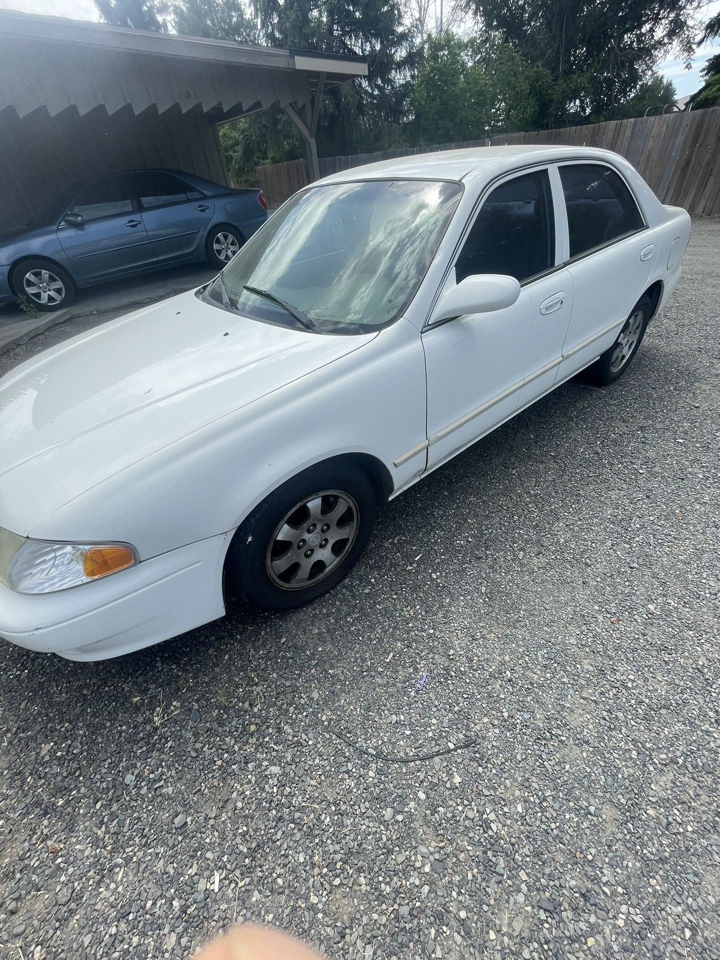 2000 Mazda 626