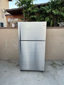 WhirlpoolFridge Silver 21cu ft 33x31x66🛑👍3 MONTHS WARRANTY