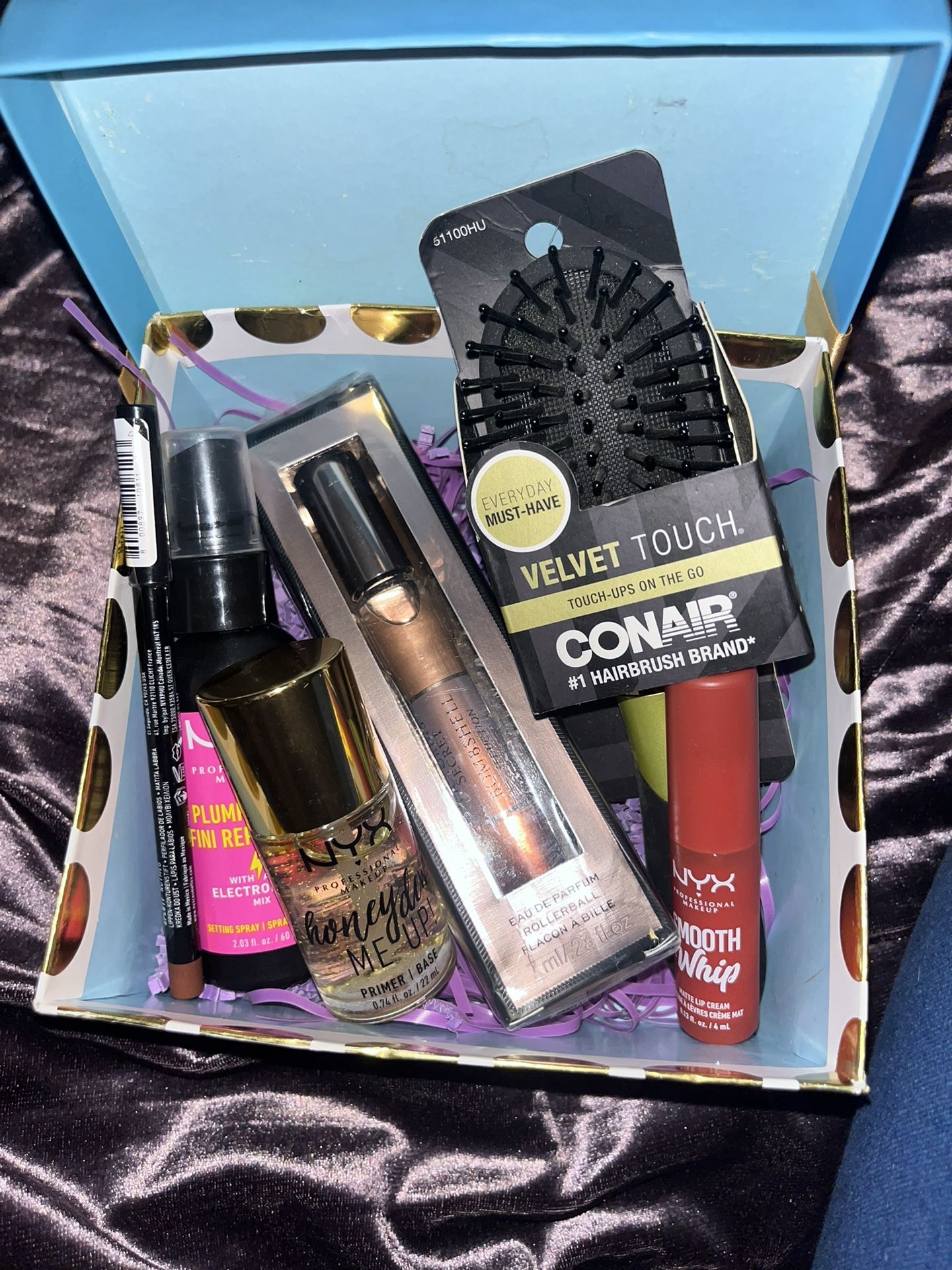 Victoria secret/ NYX Makeup Gift Set 