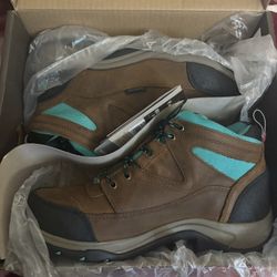 Hiking Boots 