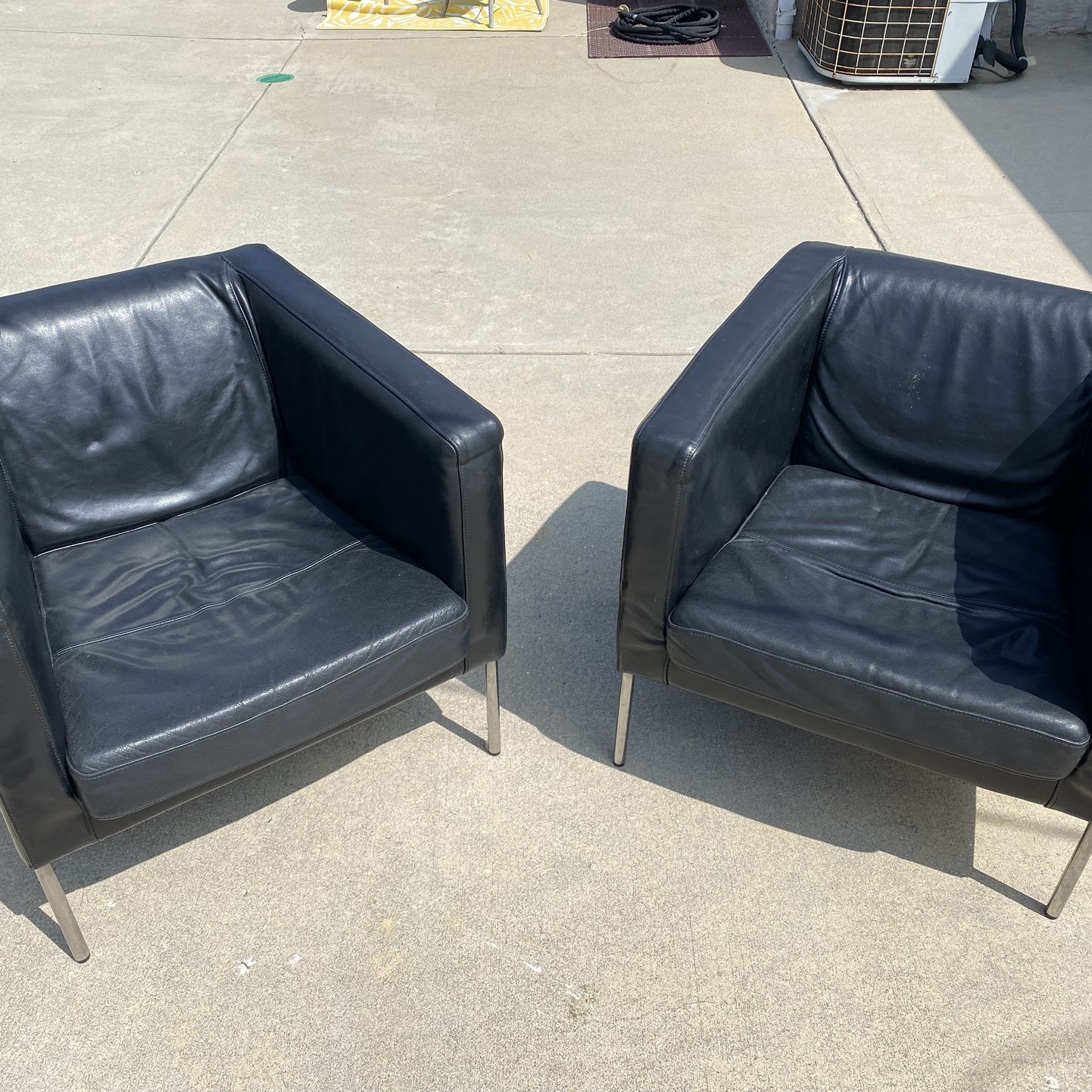 (2) Black Leather Office Chairs / Accent Chairs