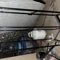 Black Metal Tv Stand! nd Middle Racks. 