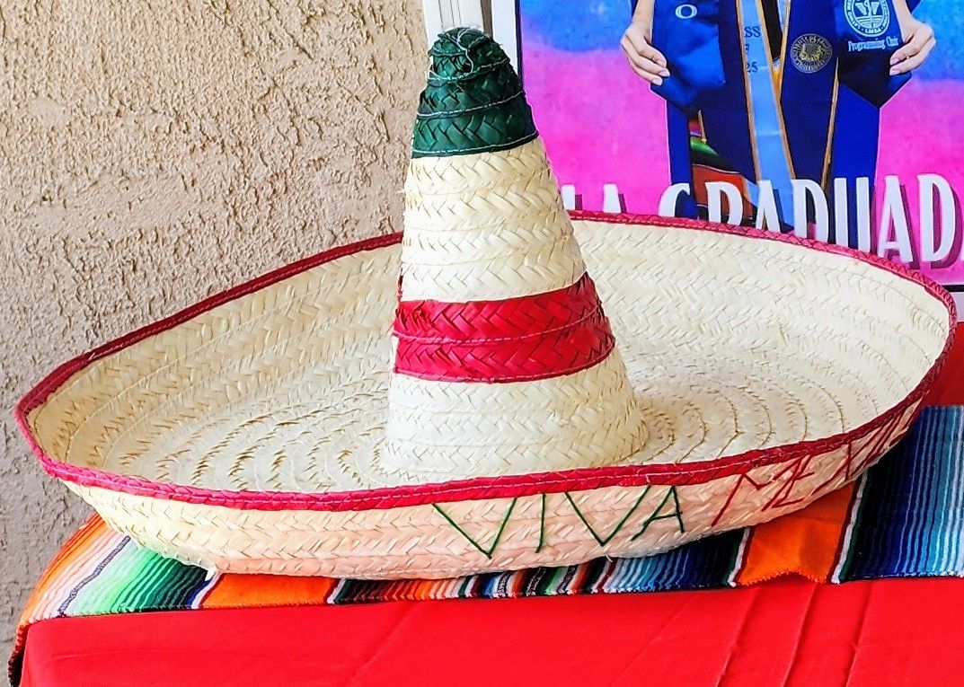 Viva Mexico BIG sombrero