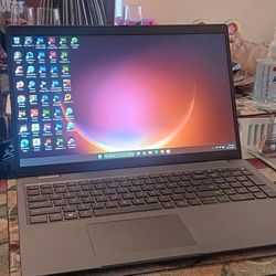 Awesome Studio, Photo/Video Editing Laptop