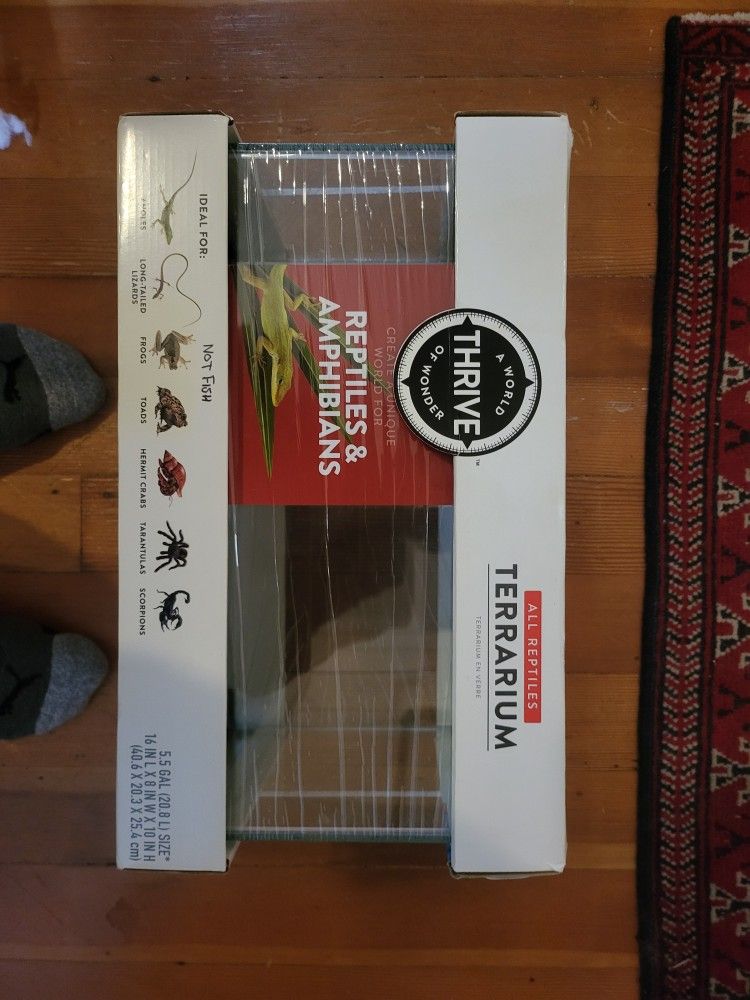 Reptile Terrarium 5.5 Gallon Never Used
