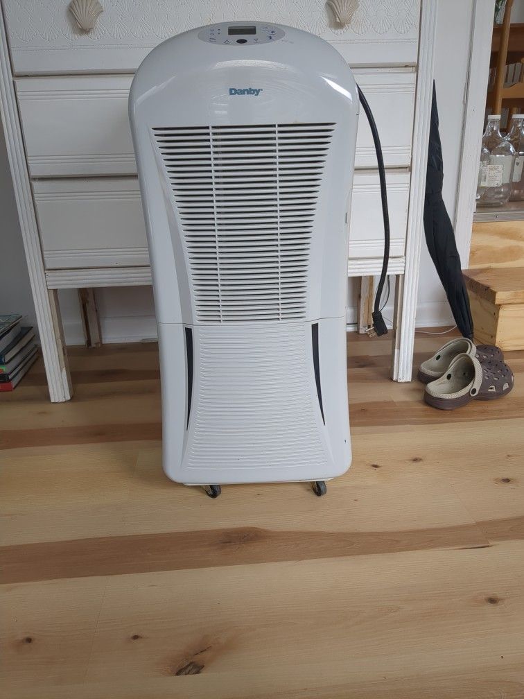 Danby dehumidifier/heater
