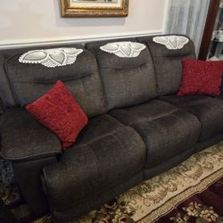 3 Piece Powered Reclining Living Room Suite