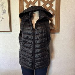 Women’s Large Old Navy Vest 