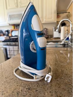 Black and Decker Iron