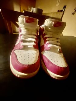 Nike Dunks Low Top 6Y Like New 