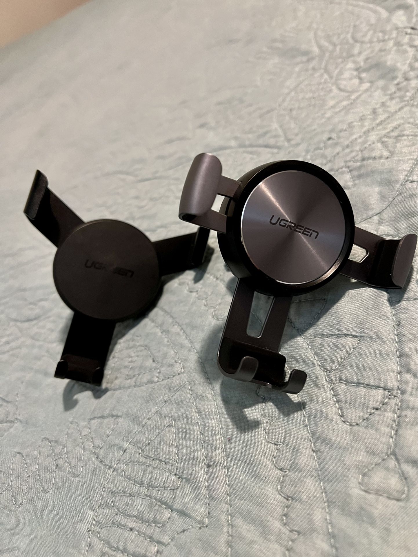 Qty:2- Car Air Vent Mount Cell Phone Holders