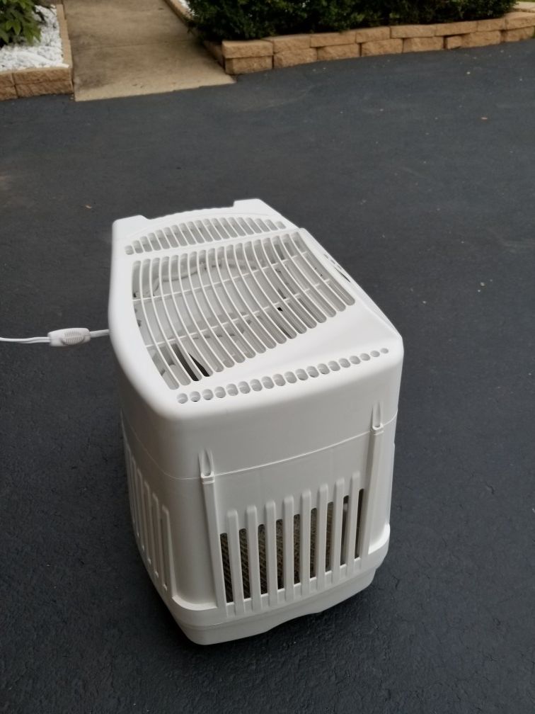 Whole house humidifier AirCare MA1201