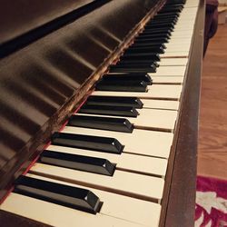 Estate & Garage Sale 3/21- 7 to Noon