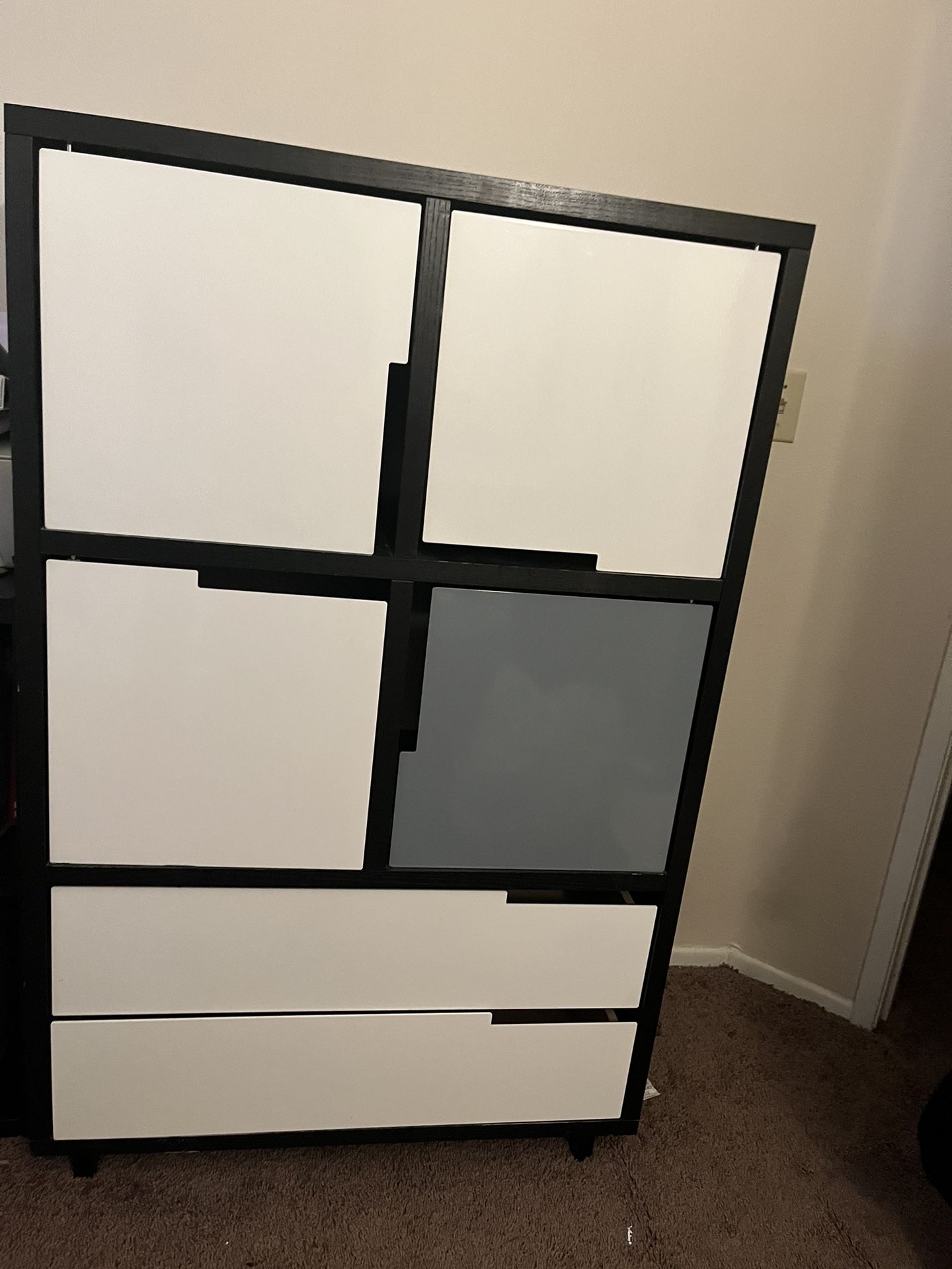 Dresser With Drawers And doors 