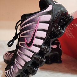 Women's Nike Shox TL Size 9
