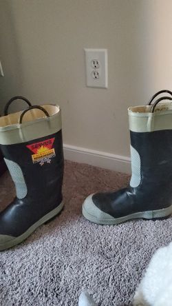 servus fire boots