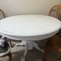 Kitchen table And Chairs 