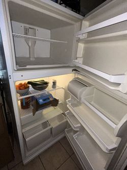 Fridge In Perfect Condicion