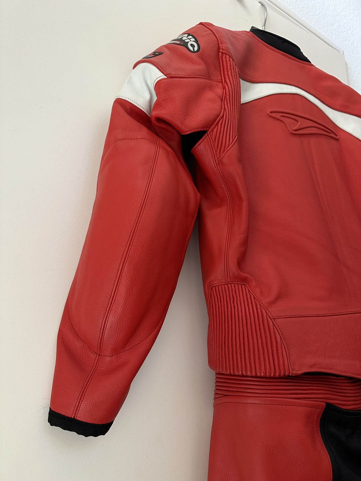 TEKNIC FULL LEATHER MOTORCYCLE SUIT