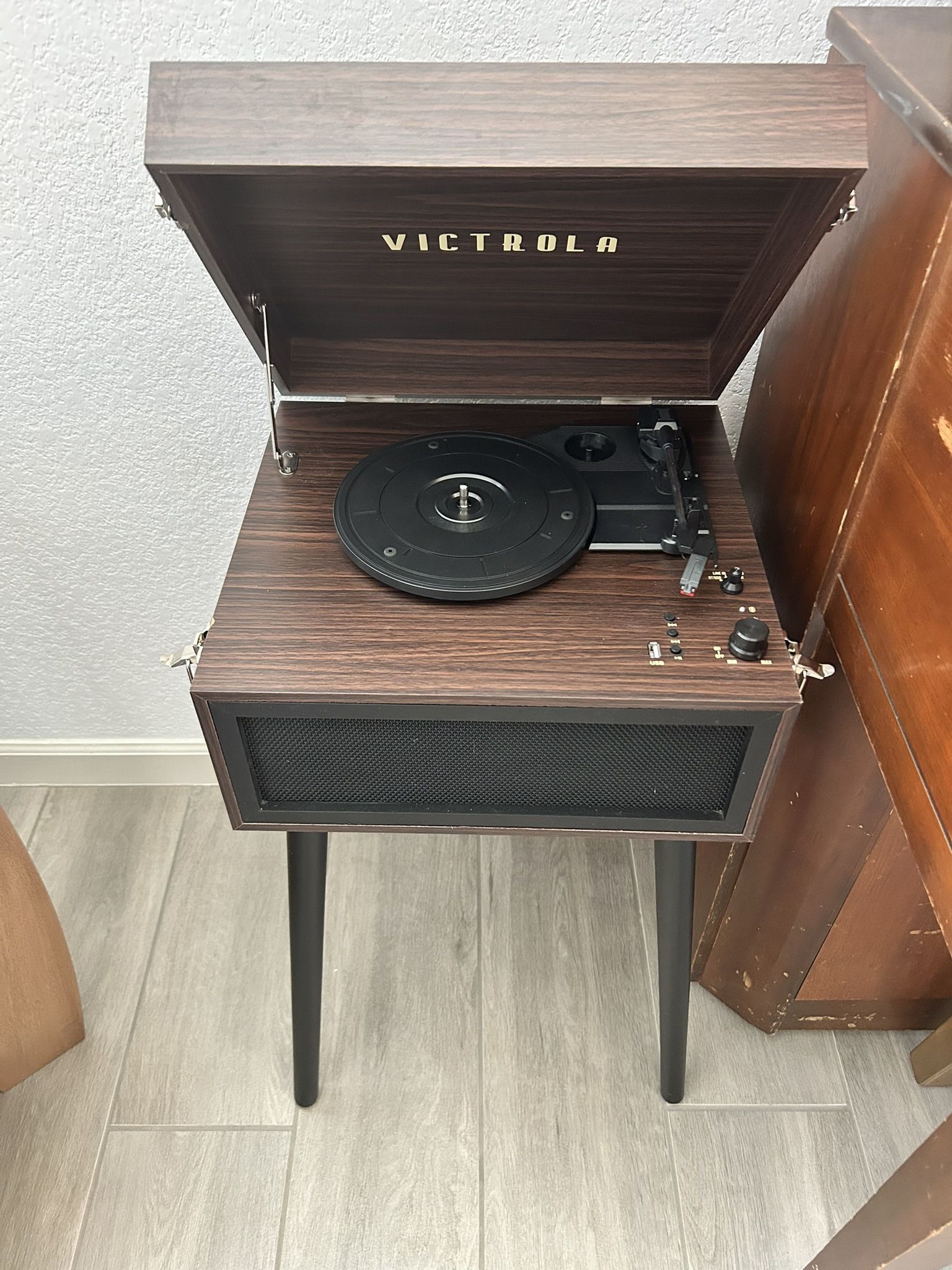Record Player 