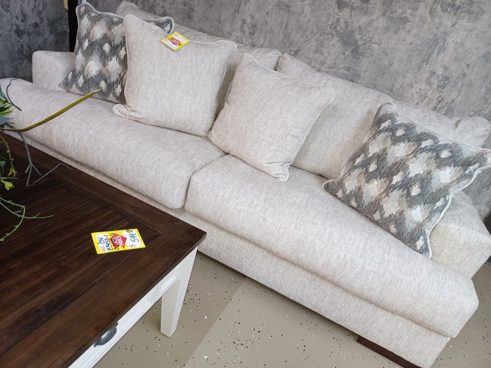 2 PC Sofa Love New