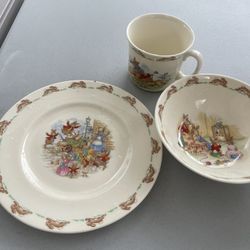 Royal Daulton Vintage Set