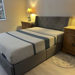 Queen Serra bed with Frame