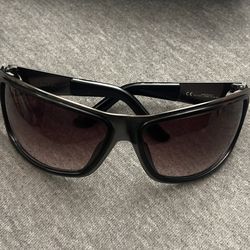 Gucci Sunglasses Women GG2754/S