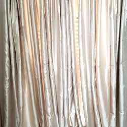 Erradecent Cream Satin Finish Curtains 52in x 84in 5 Panels