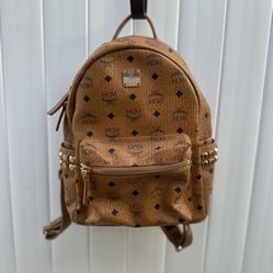 MCM Stark Visetos Small Side-Stud Backpack/ Purse/ bag/ travel/ designer/ Great Condition 