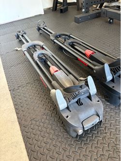Yakima FrontLoader x2