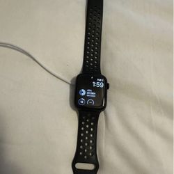 Apple Watch Nike SE 