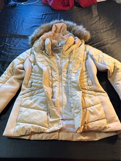Michael Kors Women's Hooded Faux Fur-Trim Puffer Jacket Champagne Women’s Small
