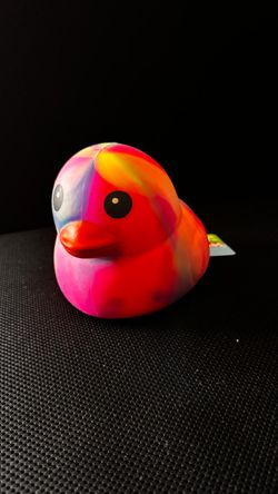 Sunny Days Bold Pink Rainbow Jumbo Duck Squeezy Squishy Toy NEW