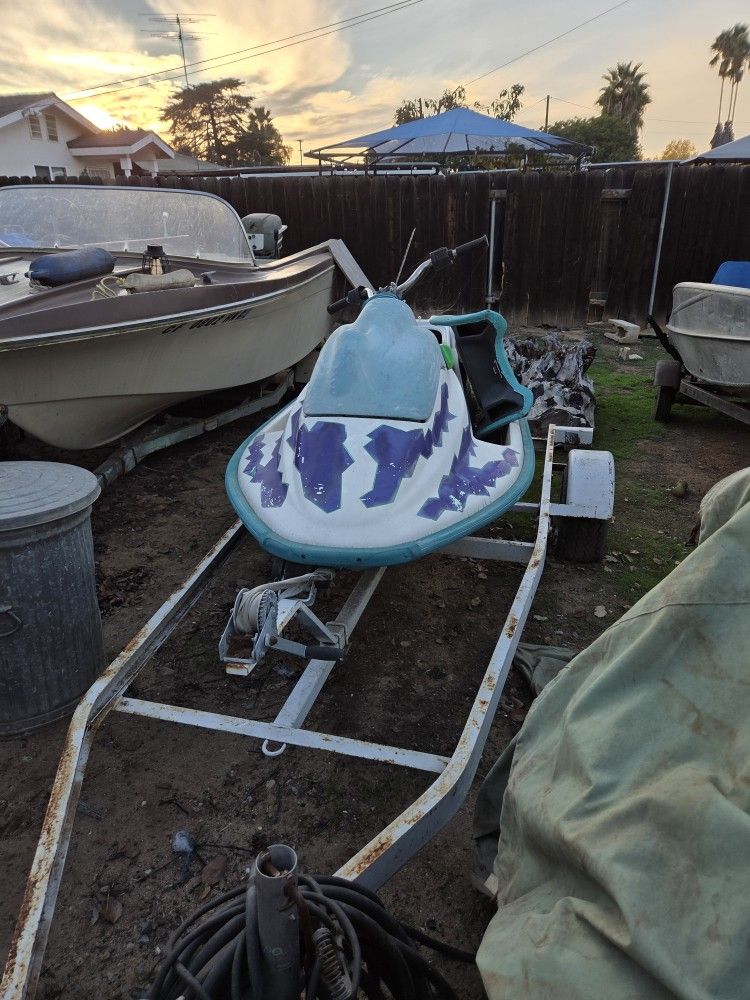 Jet ski don't know if it works trailer two