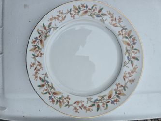 Vintage N I T T O Turku Pattern 4906 Japan Dinner Plates Fine China Porcelain  