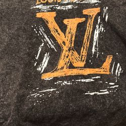 LV Shirt XL 